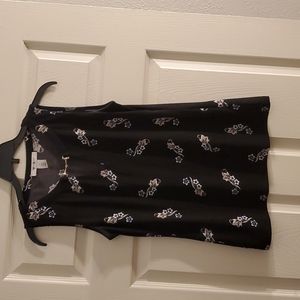 WHBM sz XS black with turquoise flowers, gray leaves sleeveless blouse